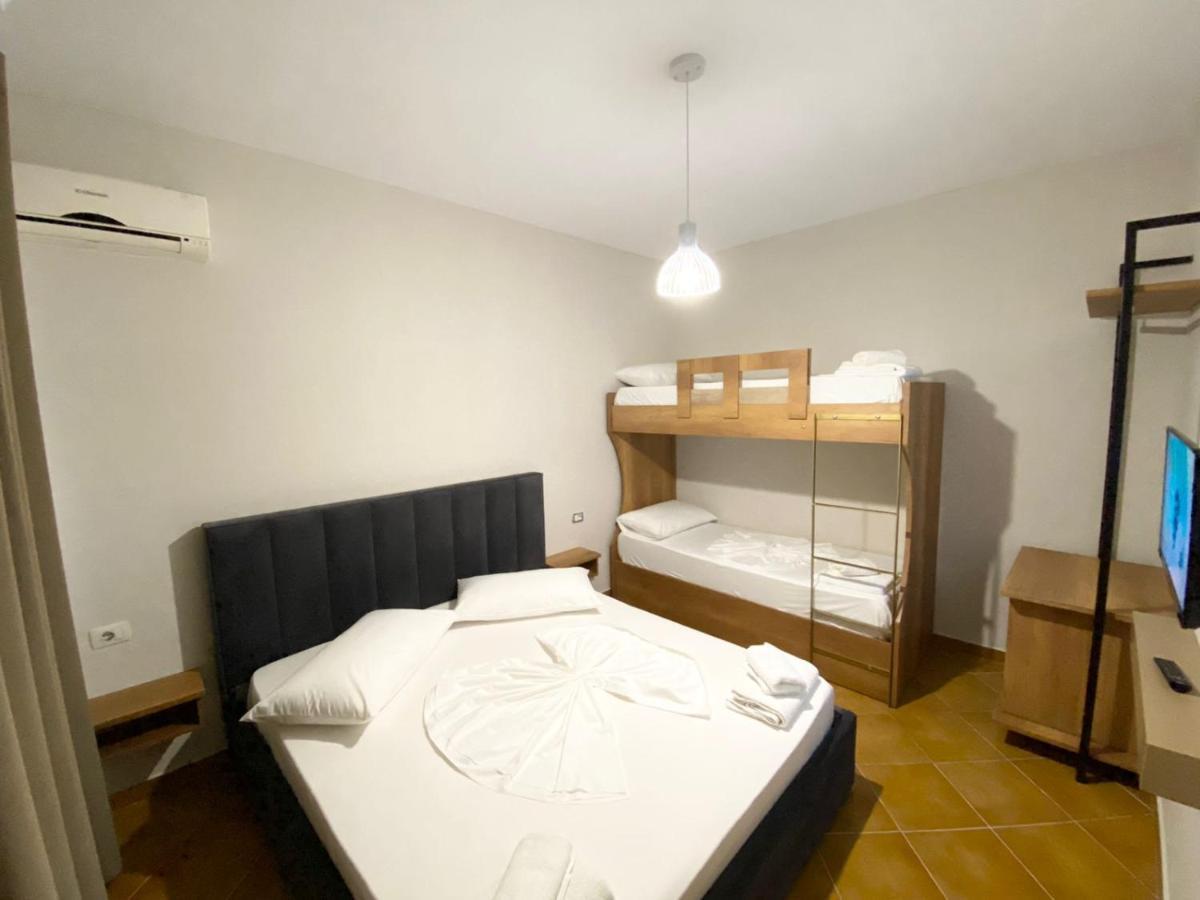 Hotel Amantia Orikum Luaran gambar