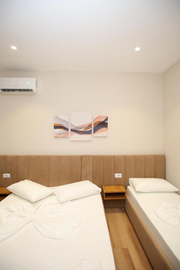 Hotel Amantia Orikum Luaran gambar