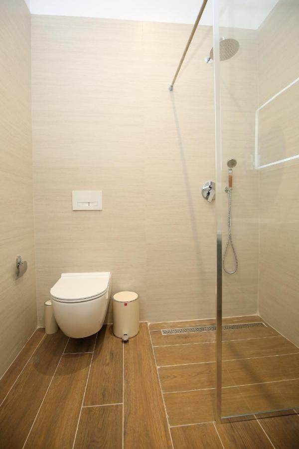 Hotel Amantia Orikum Luaran gambar