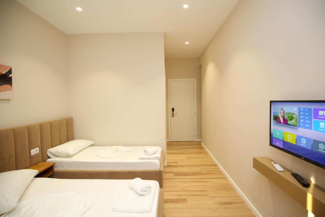 Hotel Amantia Orikum Luaran gambar