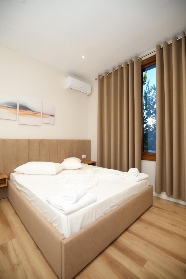 Hotel Amantia Orikum Luaran gambar